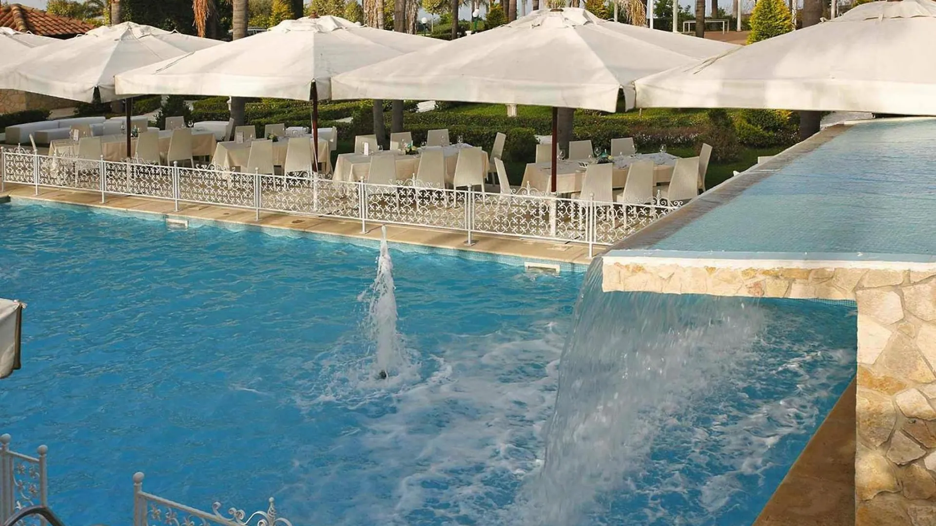 Bungalow In Santa Venerina With Communal Pool Villa 0*,  Italy